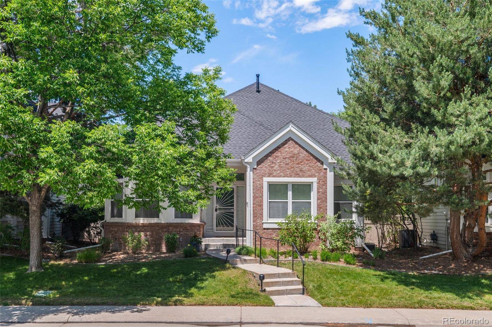 Denver, CO 80247,1011 S Valentia ST #3