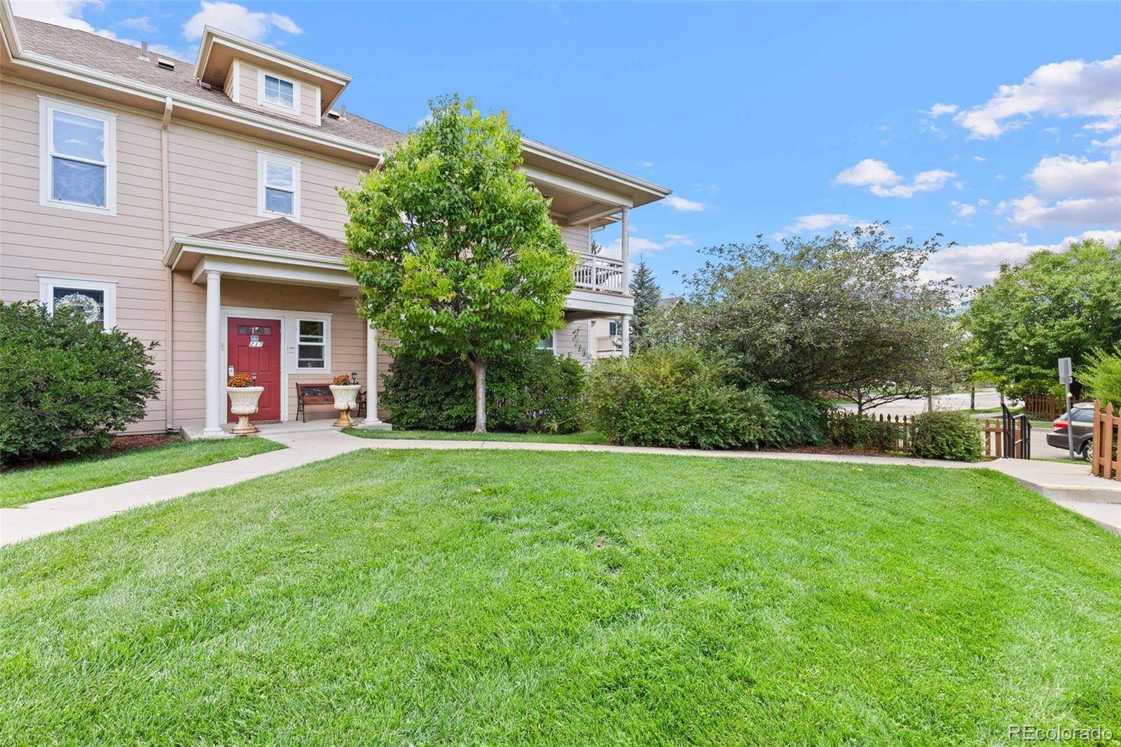Longmont, CO 80501,237 Cardinal WAY #101