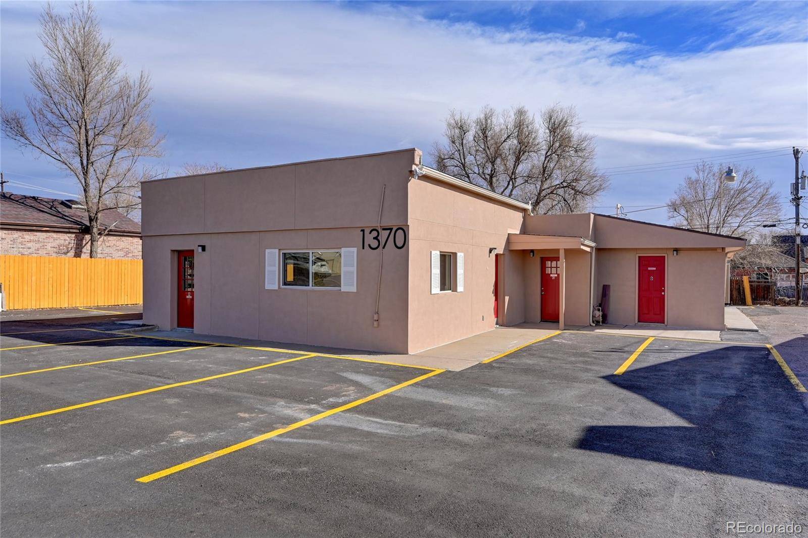 Lakewood, CO 80214,1370 Carr ST