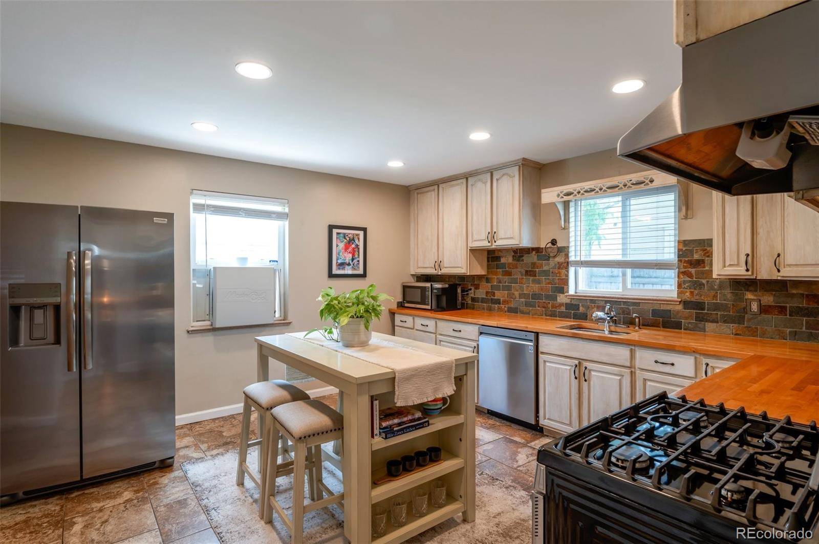 Aurora, CO 80010,2080 Fulton ST
