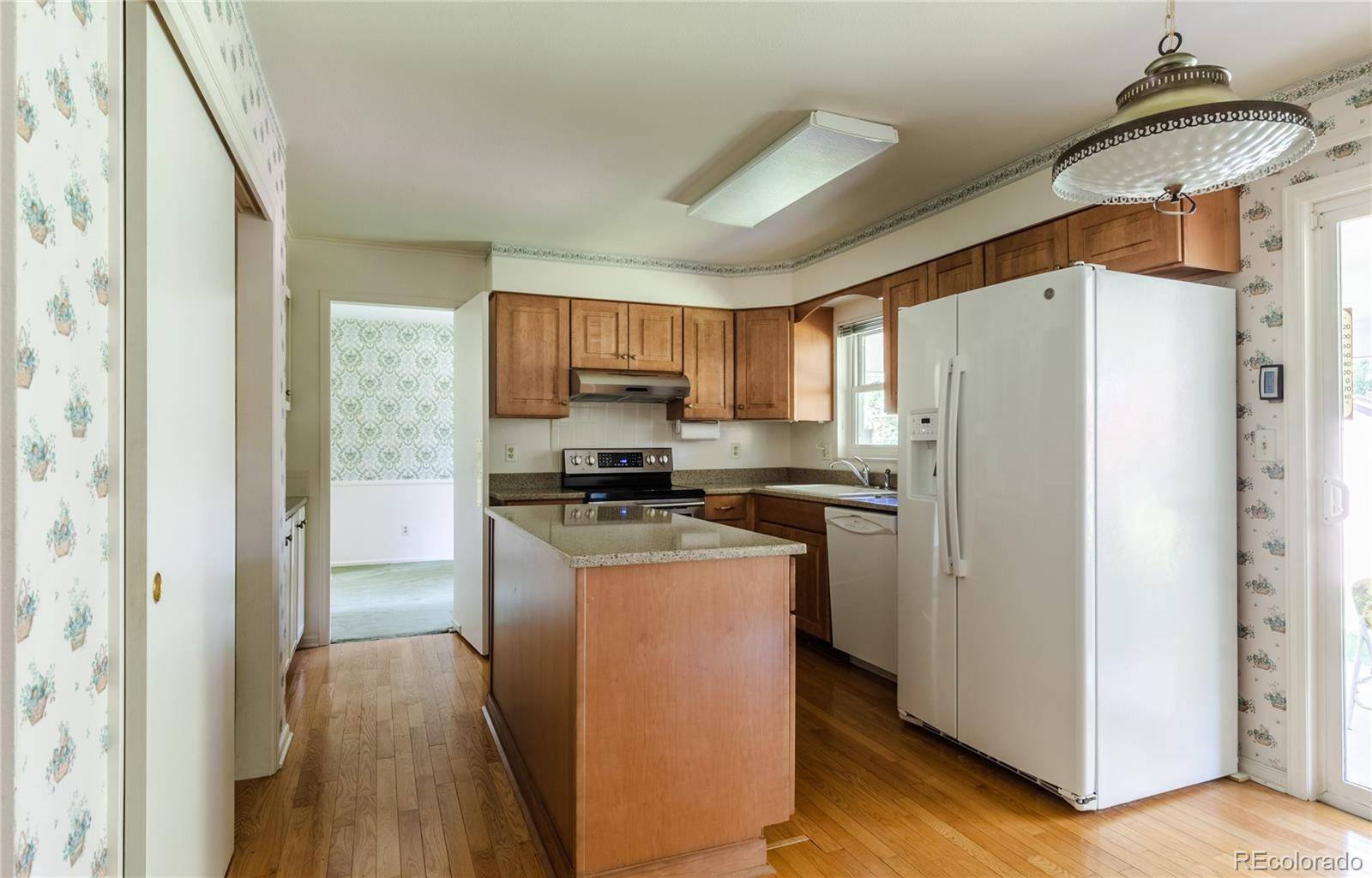 Littleton, CO 80128,5429 W Hinsdale AVE