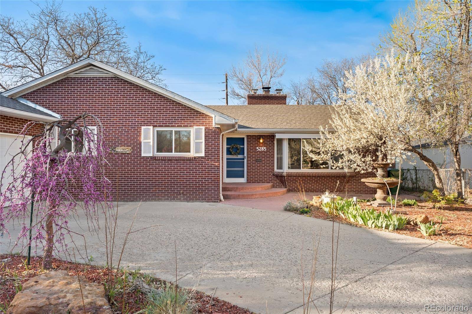 Denver, CO 80222,5285 E Iliff AVE