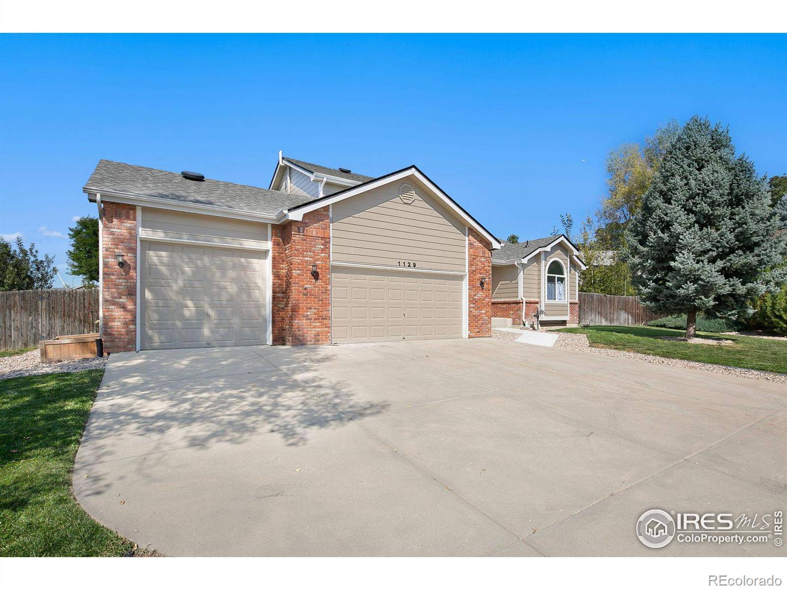 Johnstown, CO 80534,1129 Country Acres DR