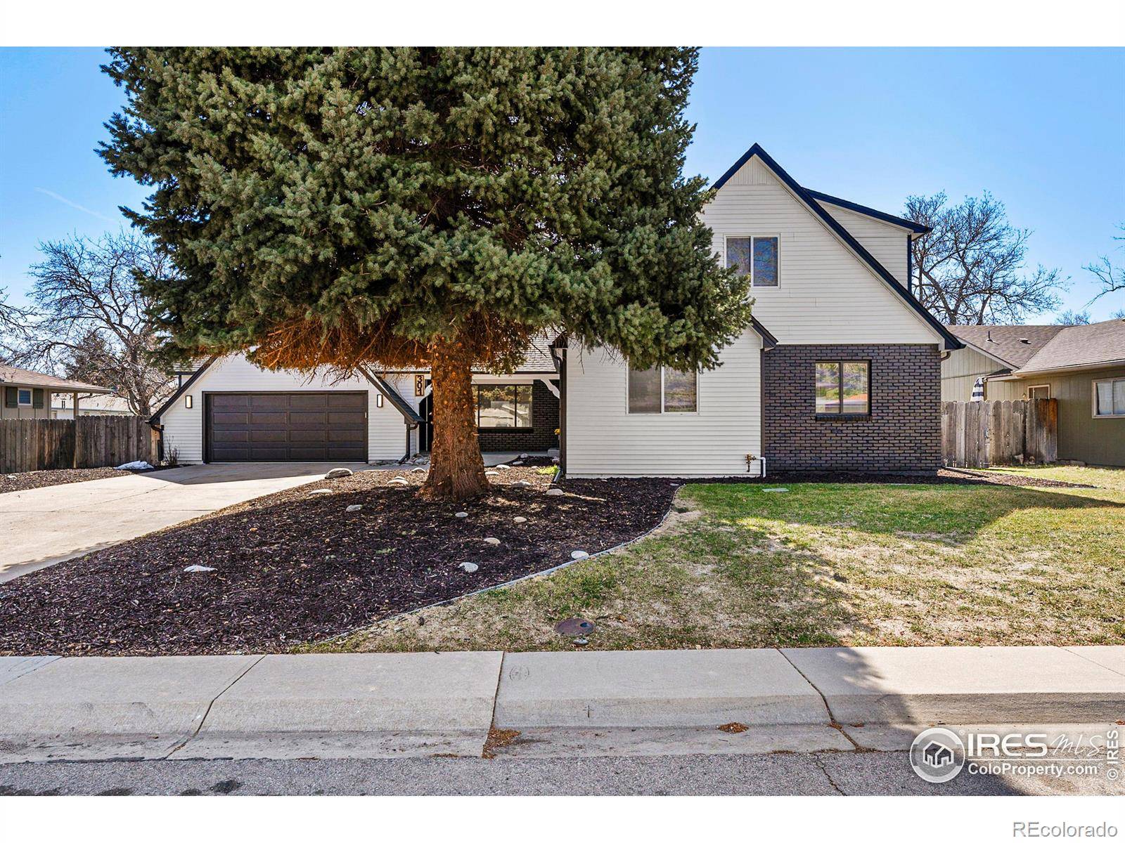 Fort Collins, CO 80525,301 Linda LN