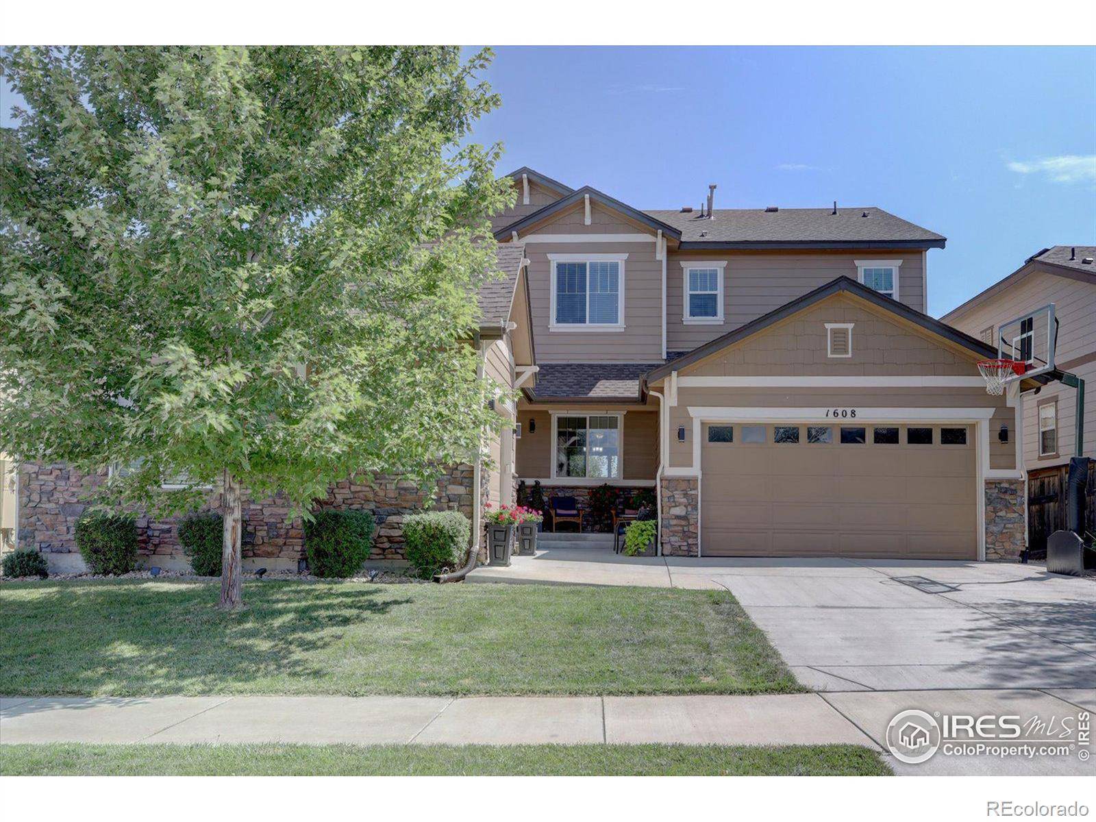 Longmont, CO 80503,1608 Hideaway CT