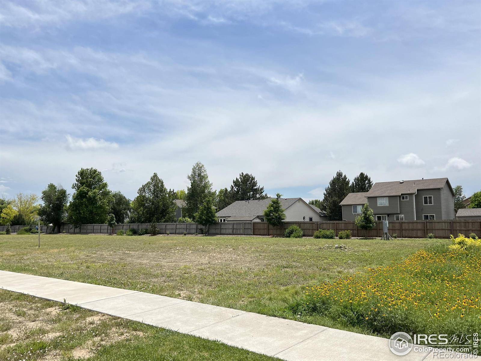 Longmont, CO 80504,2402 Lillie CT