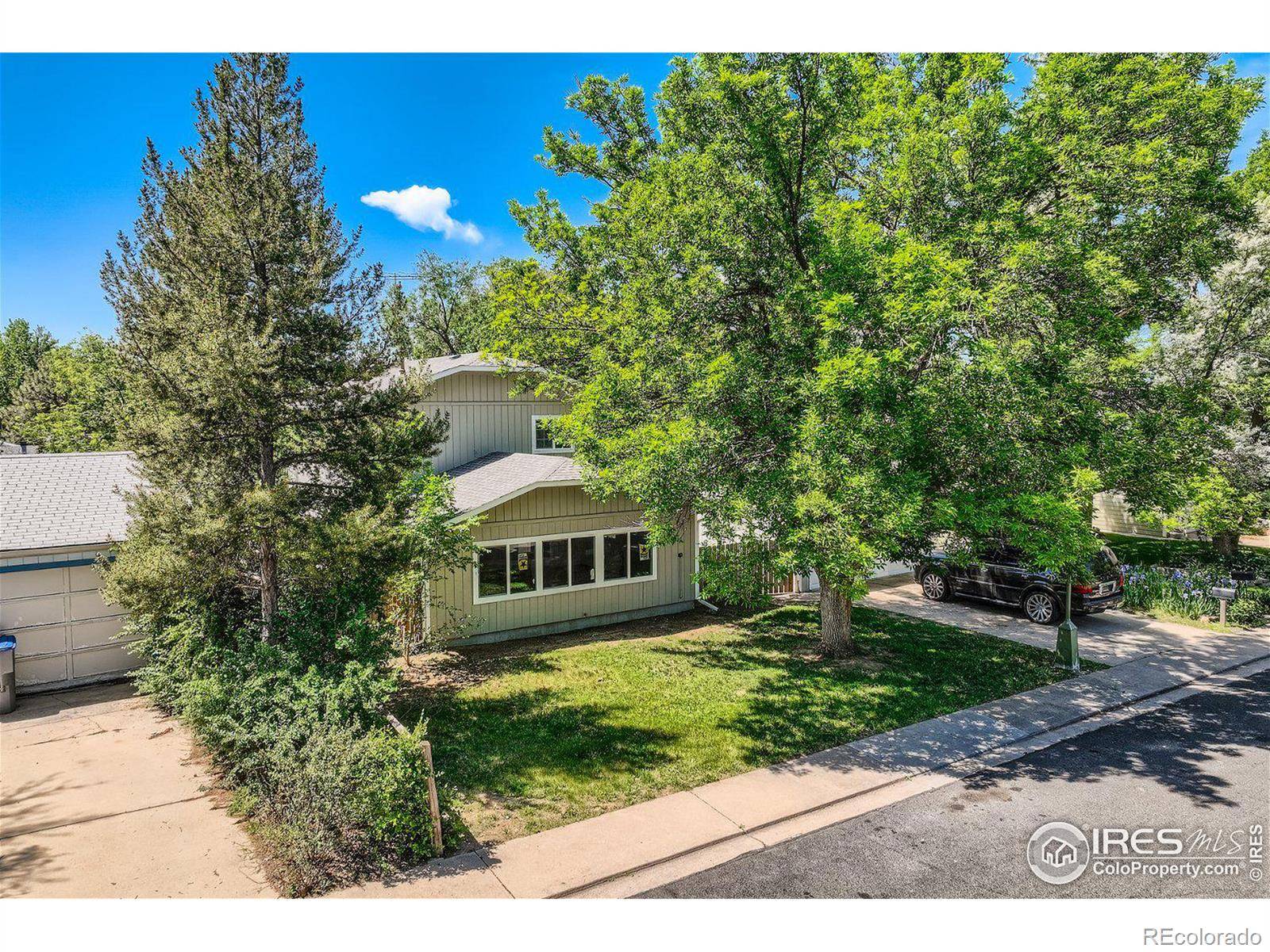 Longmont, CO 80504,413 Crystal PL