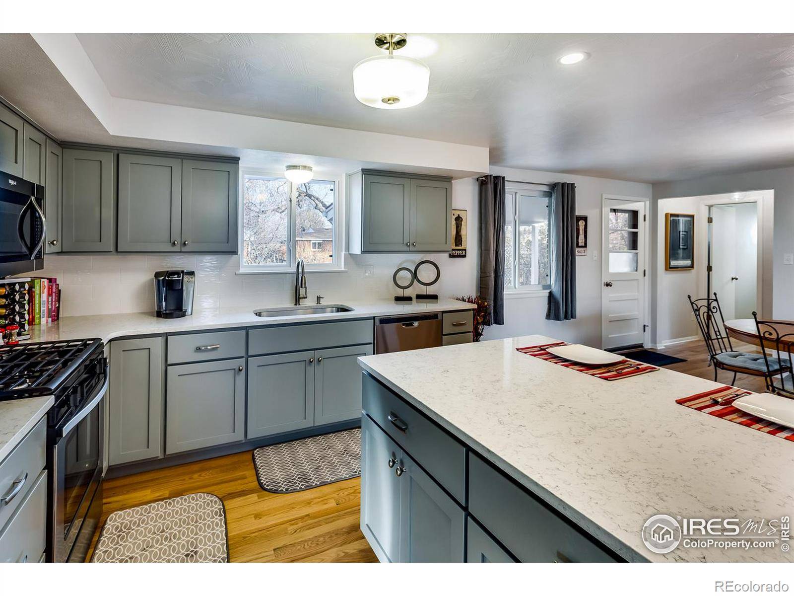 Longmont, CO 80501,1136 Frontier DR