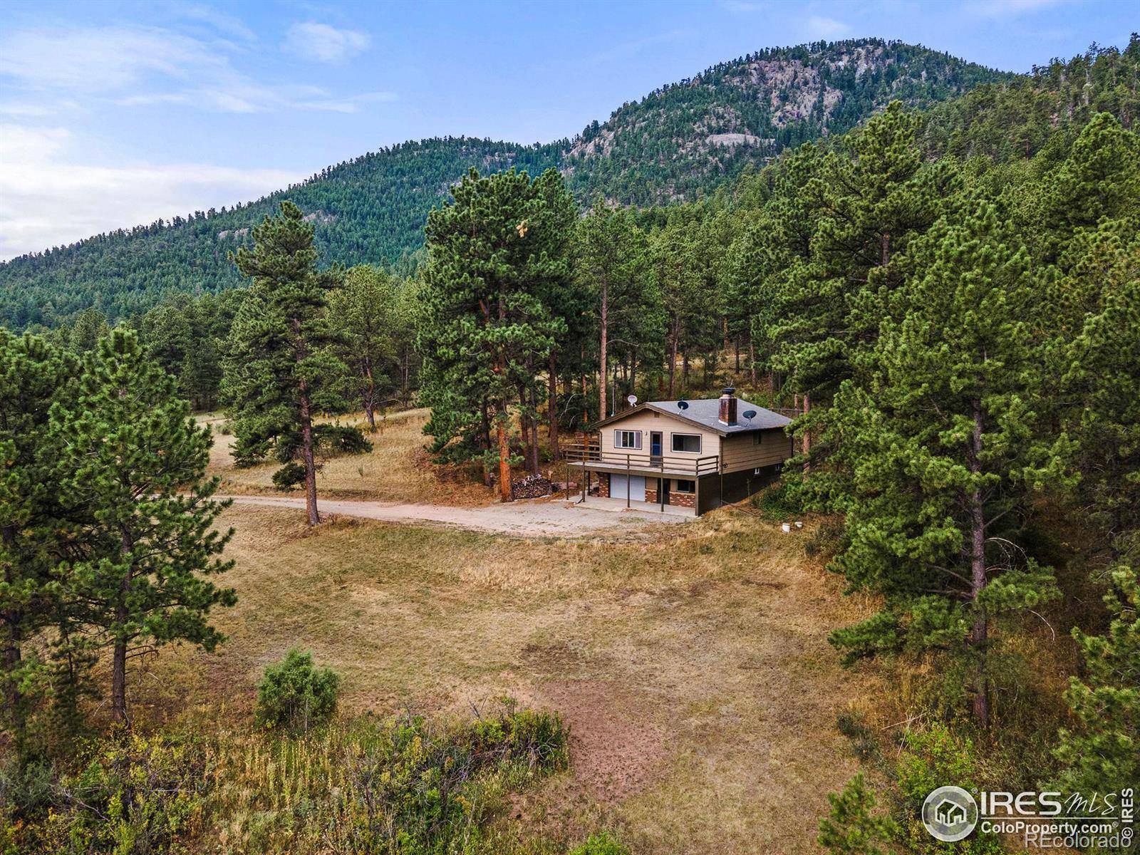 Lyons, CO 80540,333 Pinewood DR