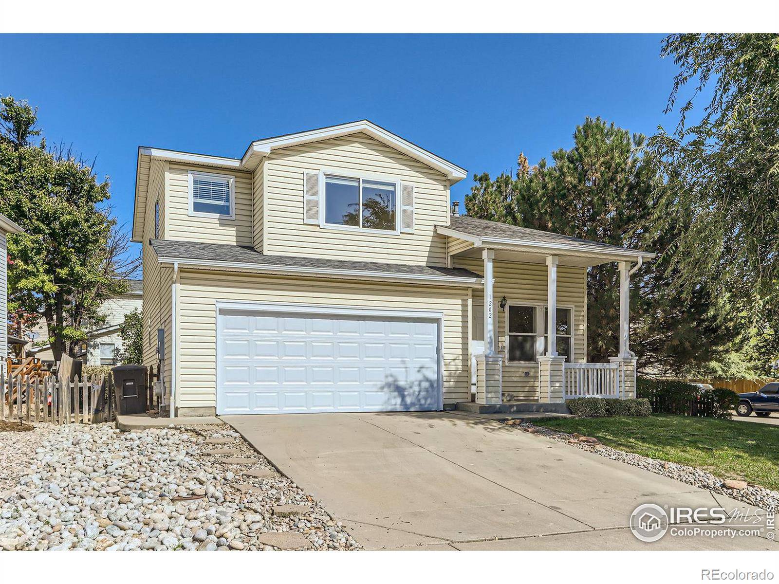 Longmont, CO 80504,1202 Fall River CIR