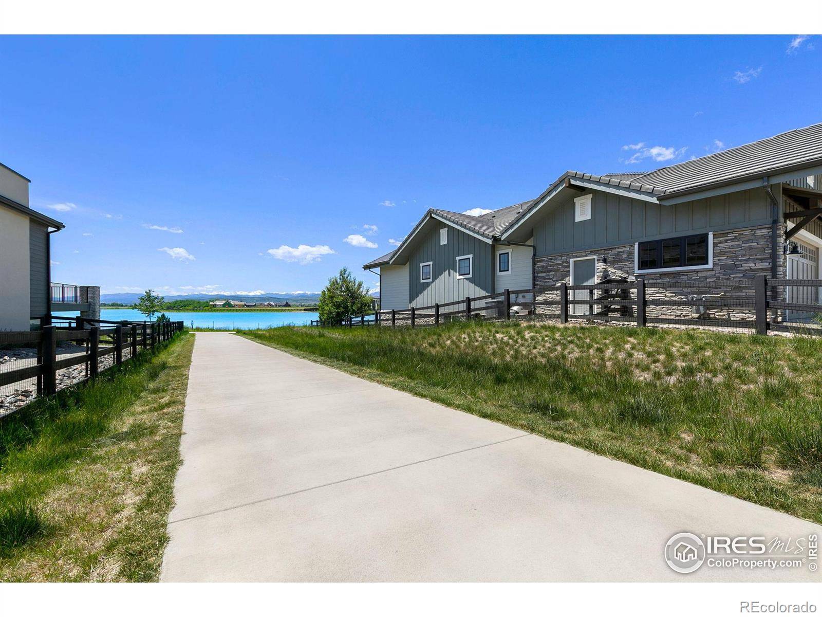 Berthoud, CO 80513,2622 Bluewater RD