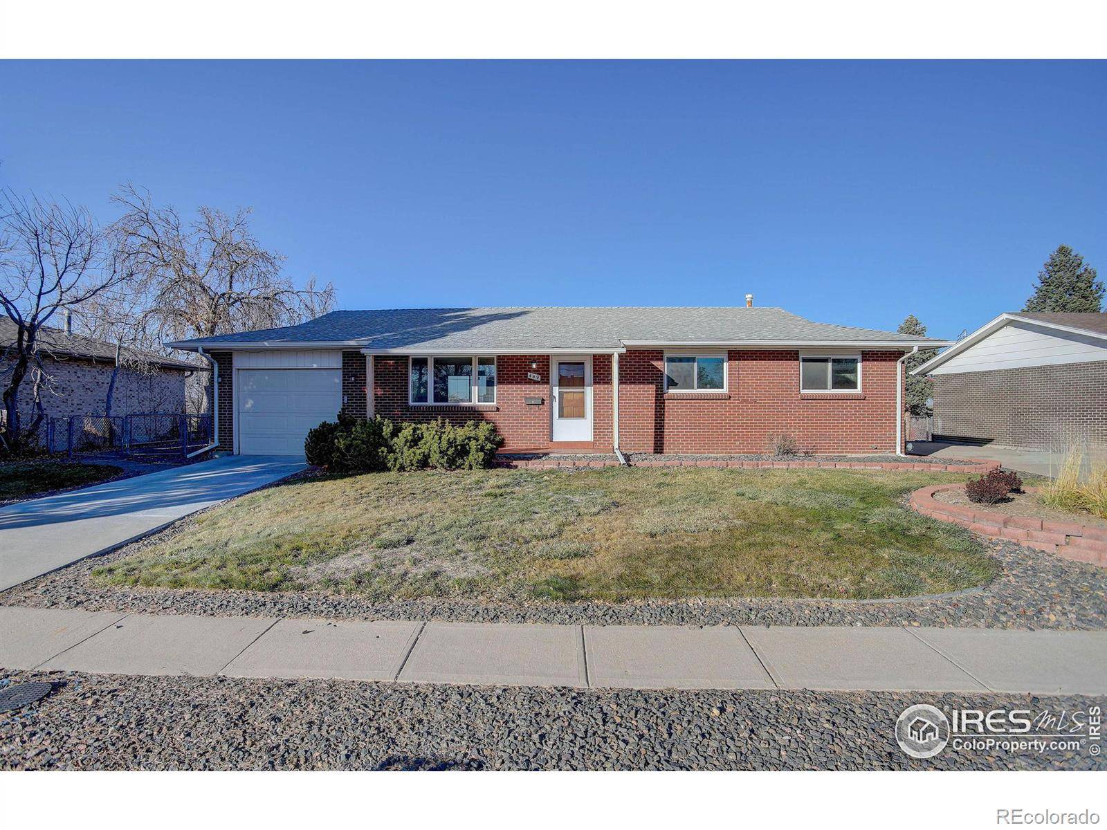 Denver, CO 80221,449 Douglas DR