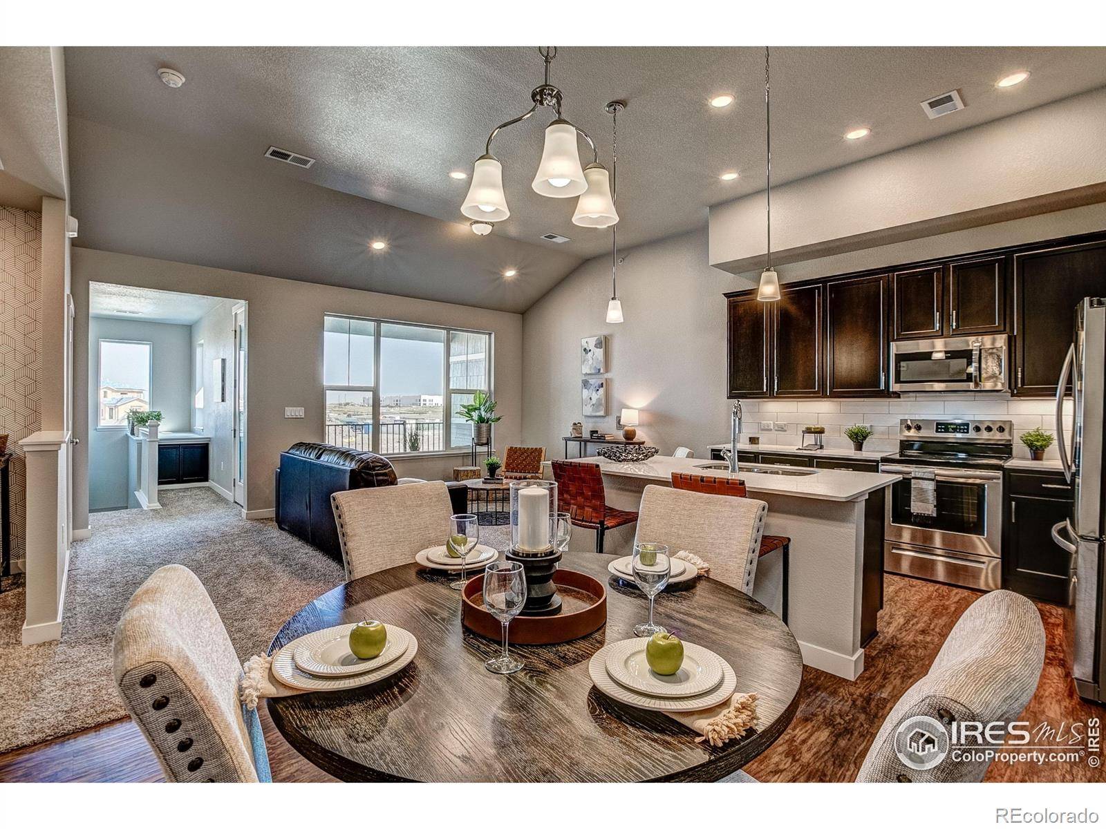 Longmont, CO 80504,410 High Point DR #205