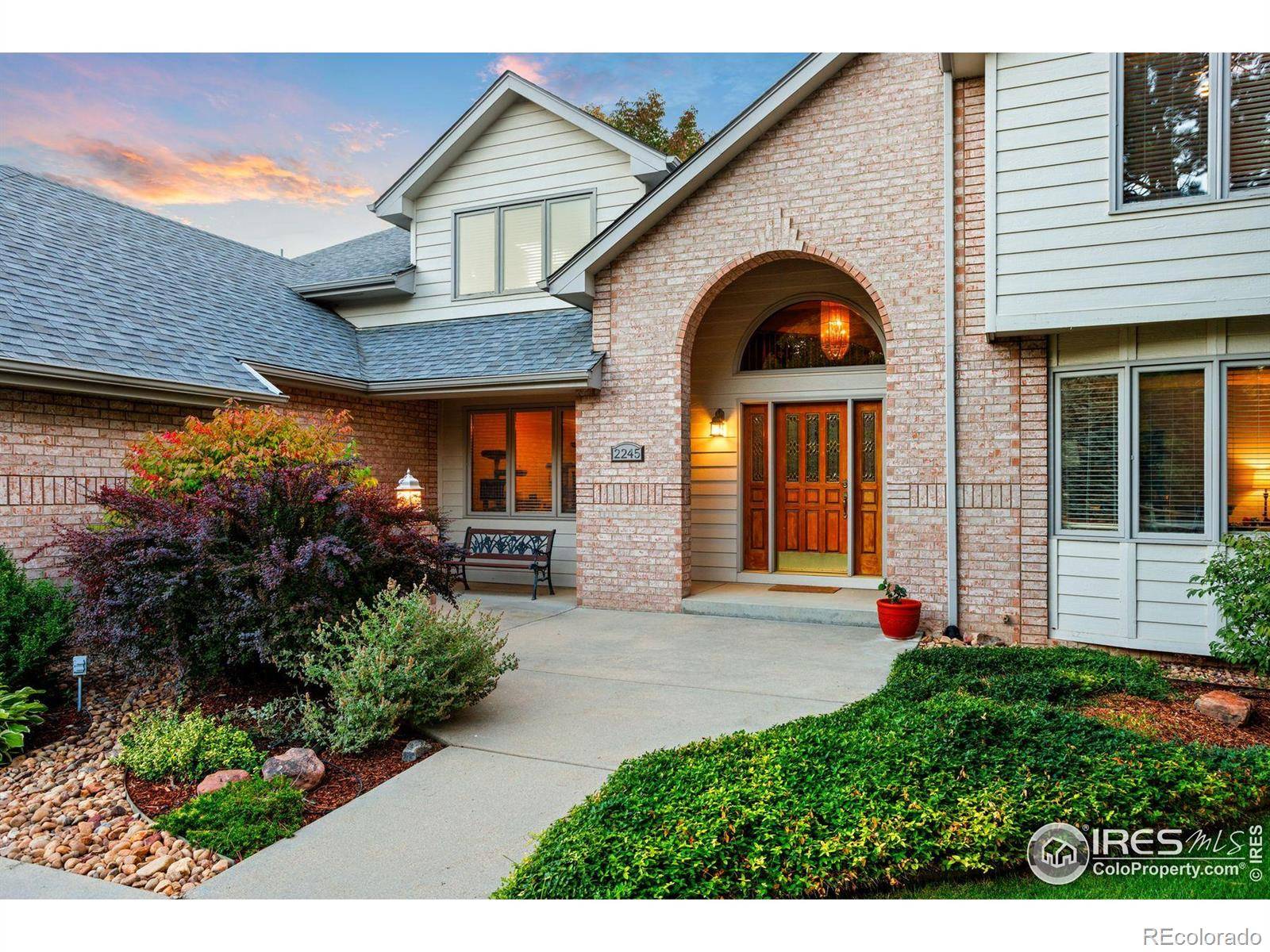 Longmont, CO 80504,2245 Ridgeview WAY