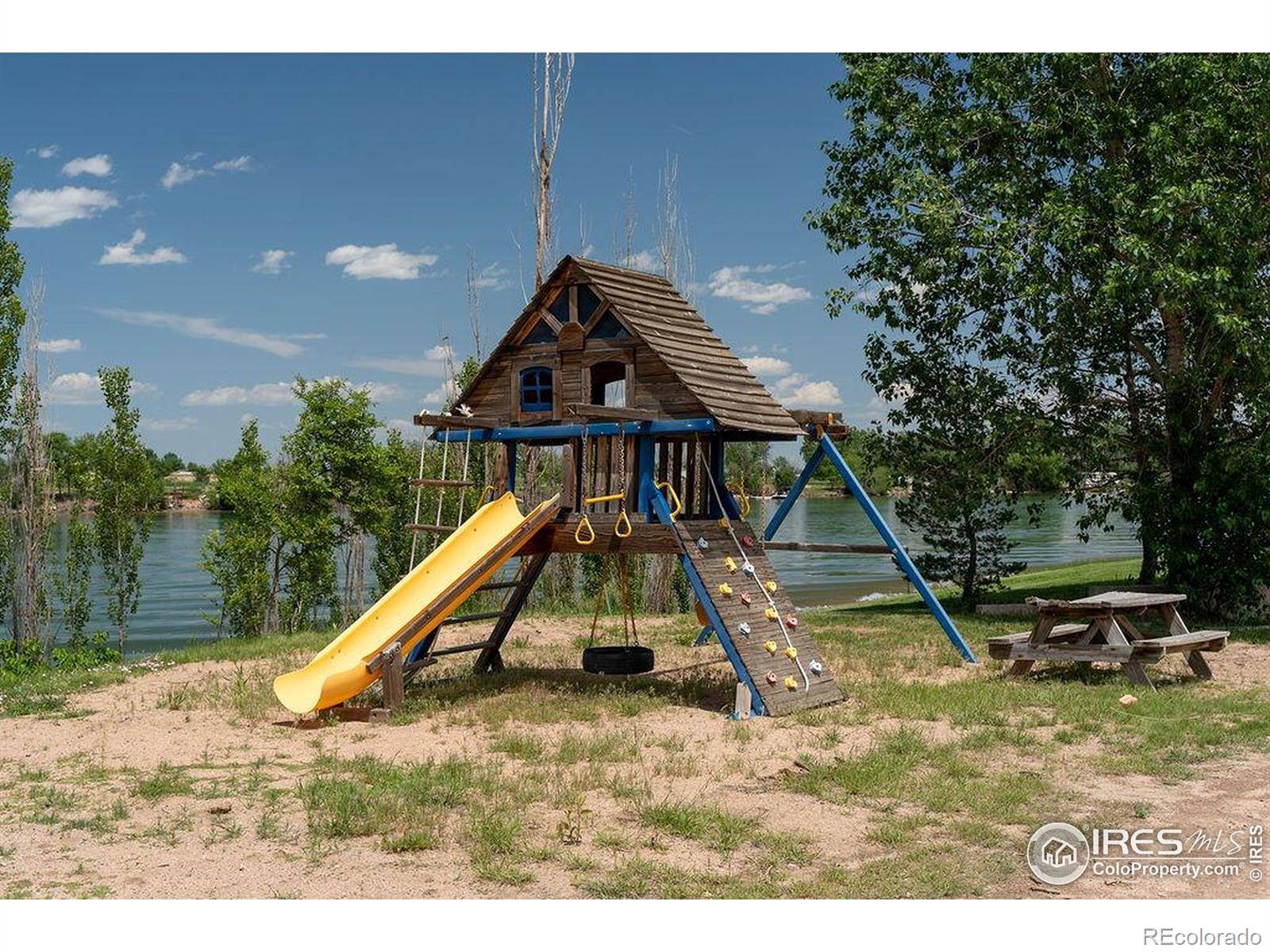 Greeley, CO 80631,727 E 27th ST