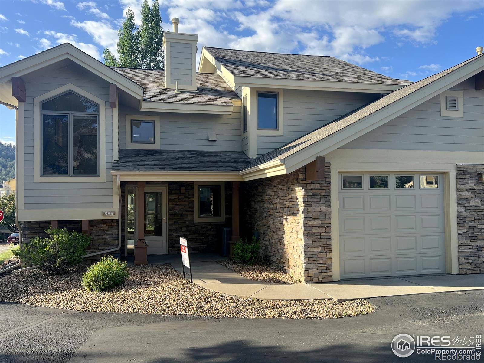 Estes Park, CO 80517,885 Crabapple LN