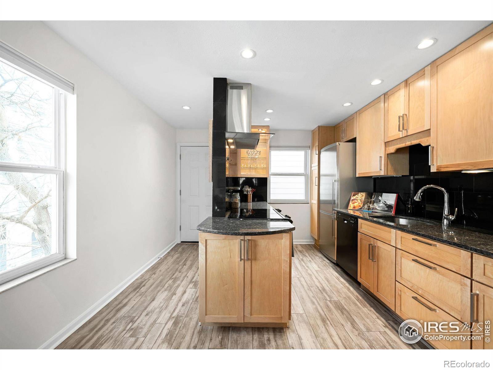Boulder, CO 80304,1111 Maxwell AVE #231