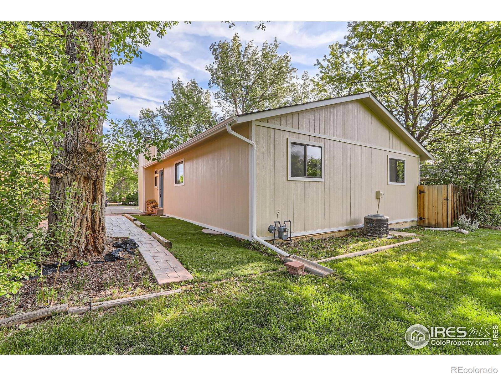 Boulder, CO 80301,6396 Twin Lakes RD