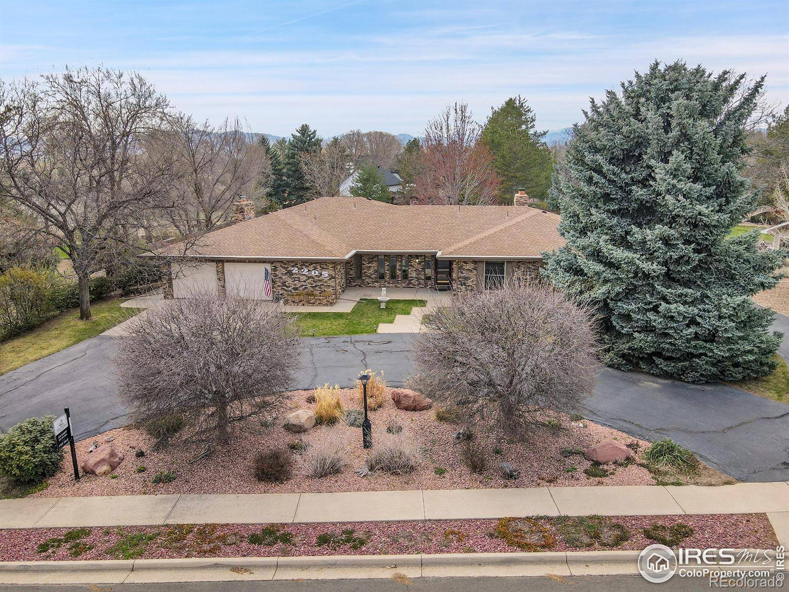 Longmont, CO 80503,2205 Lake Park DR