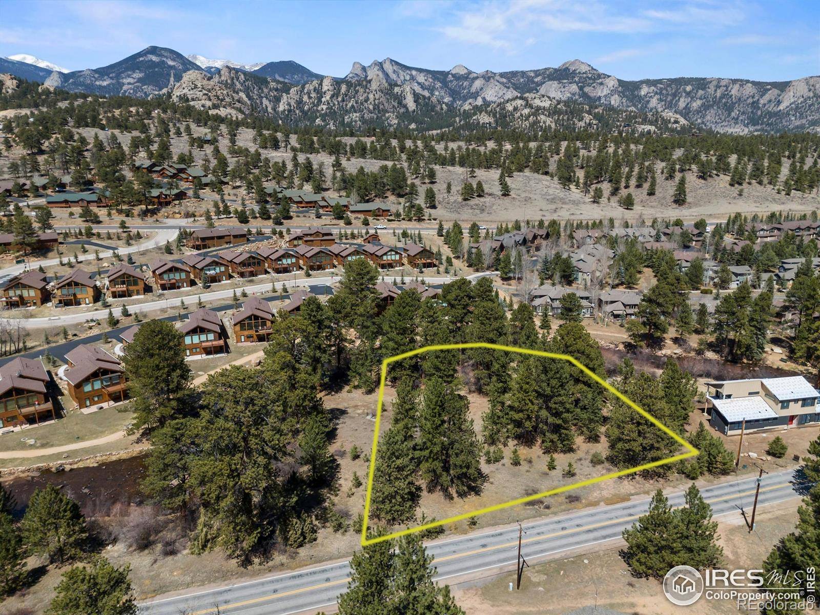 Estes Park, CO 80517,509 Riverside DR