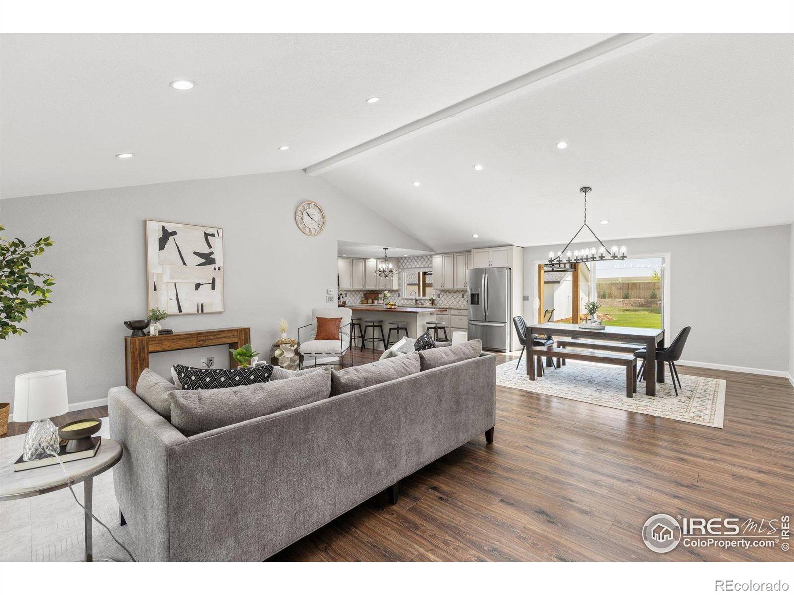 Longmont, CO 80504,8138 Captains LN