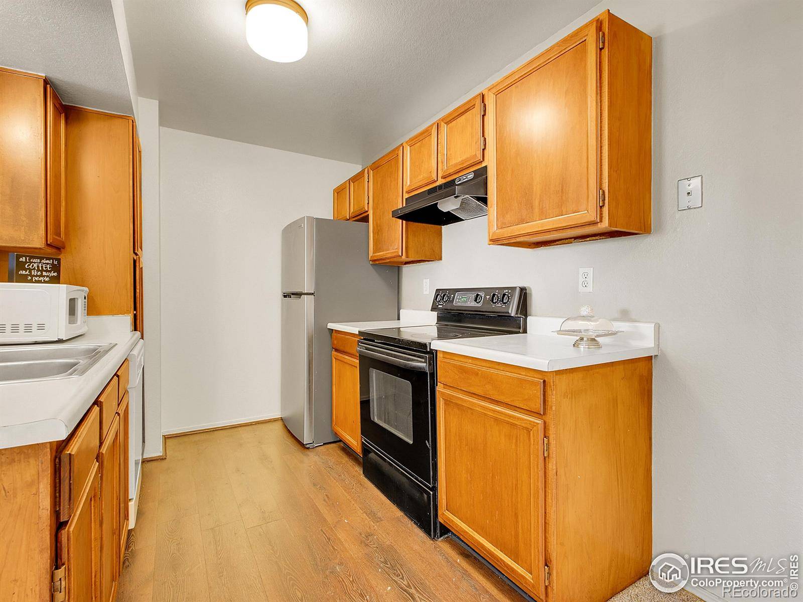 Aurora, CO 80012,1094 S Dearborn ST #301
