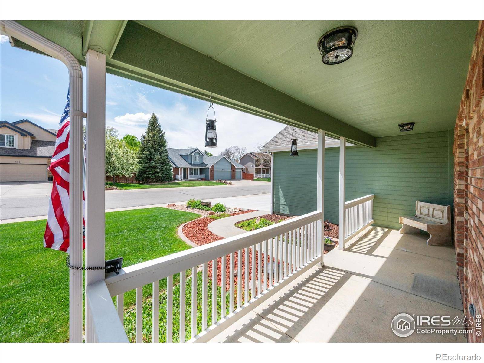 Loveland, CO 80538,927 Wisteria DR