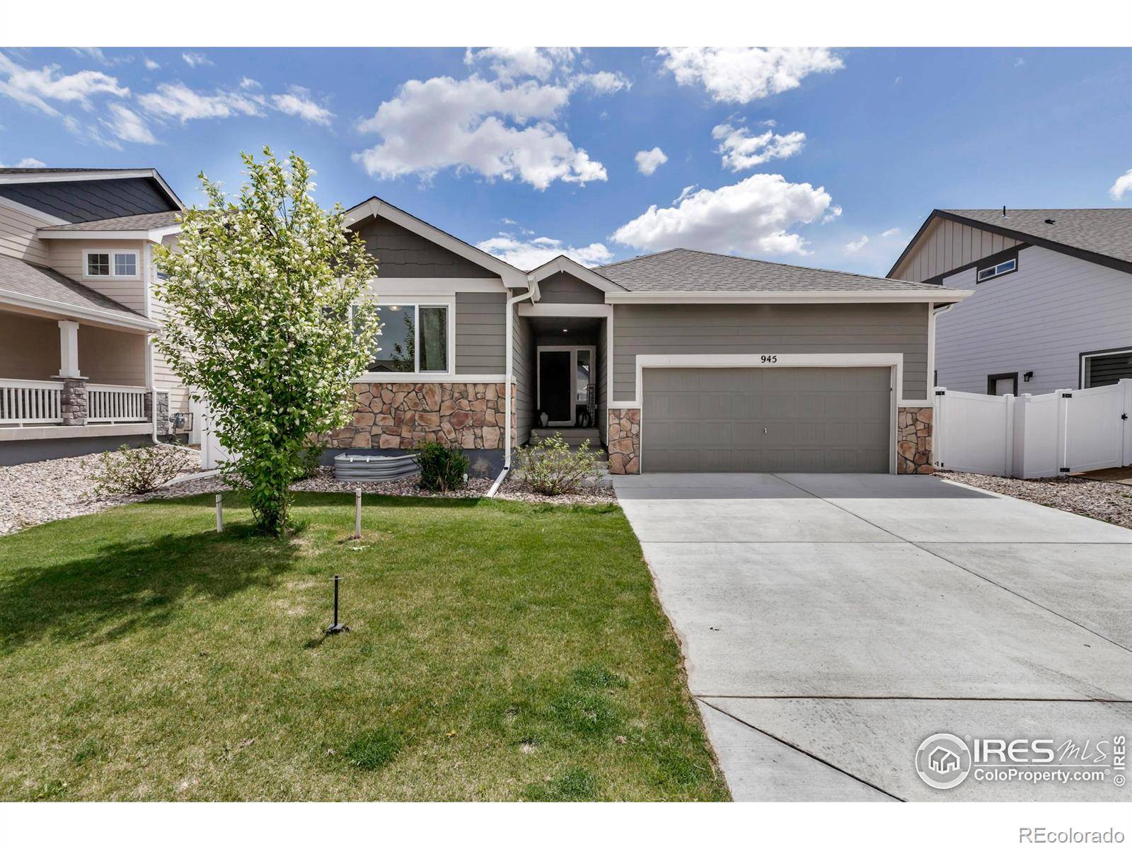 Windsor, CO 80550,945 Maplebrook DR