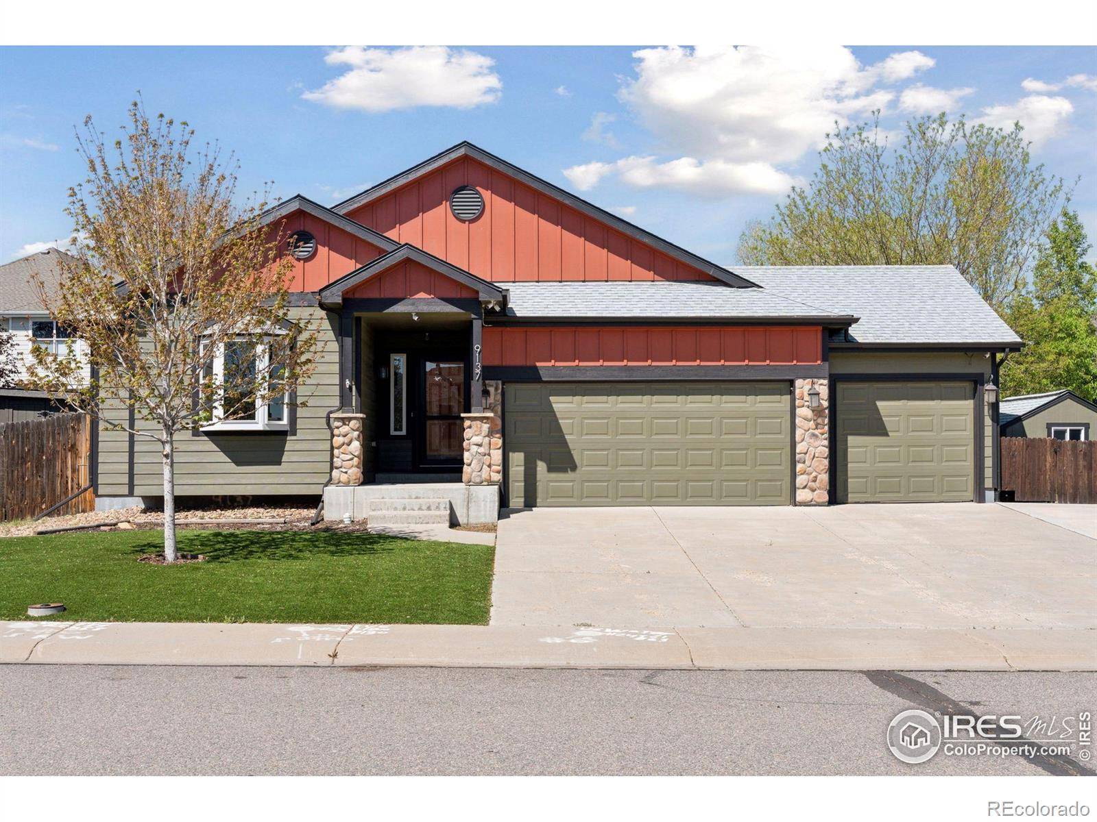 Longmont, CO 80504,9137 Harlequin CIR