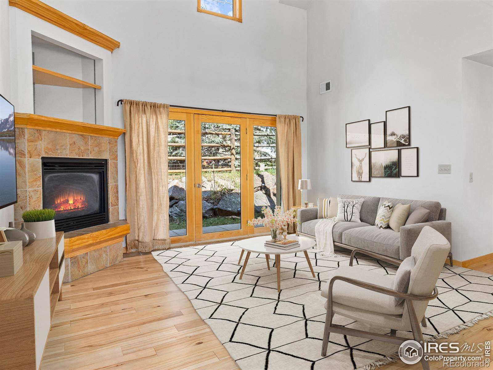 Estes Park, CO 80517,865 Crabapple LN