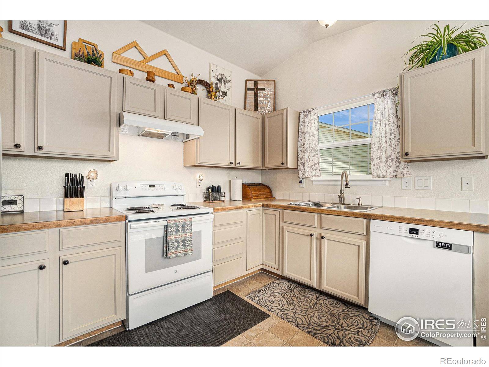 Greeley, CO 80631,2034 Birch AVE