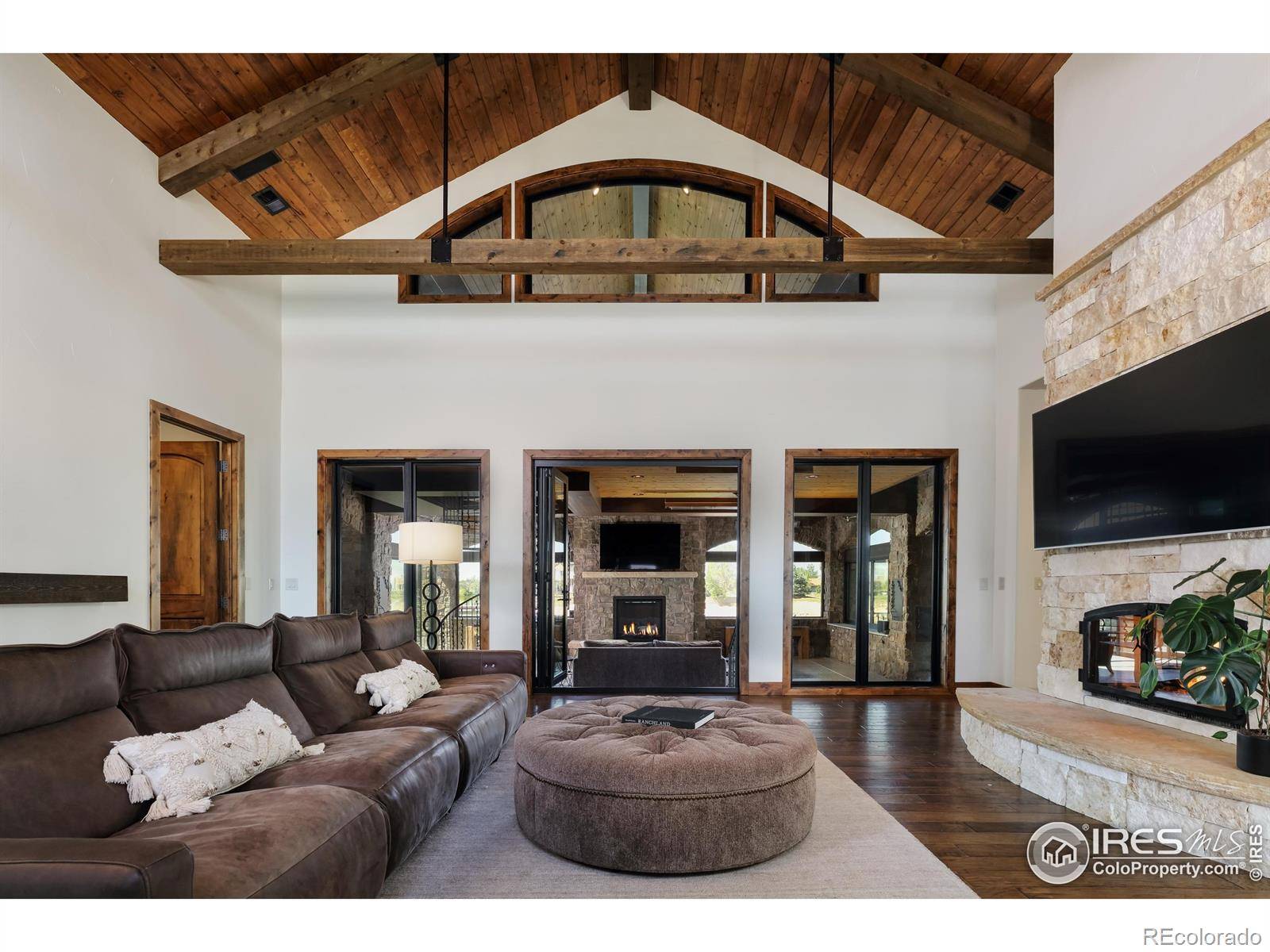Longmont, CO 80504,9833 Shoreline DR