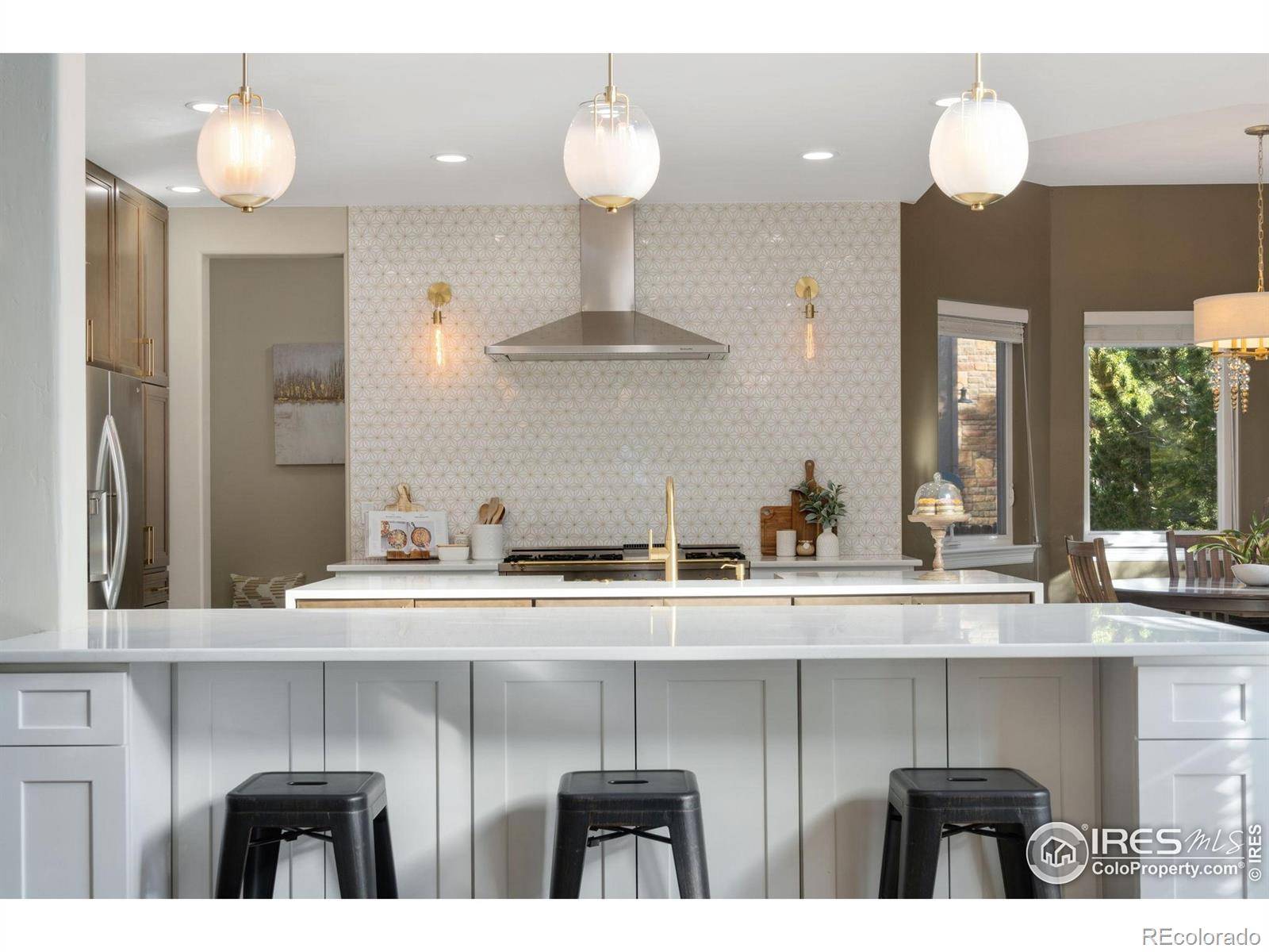 Longmont, CO 80504,1702 Montgomery CIR