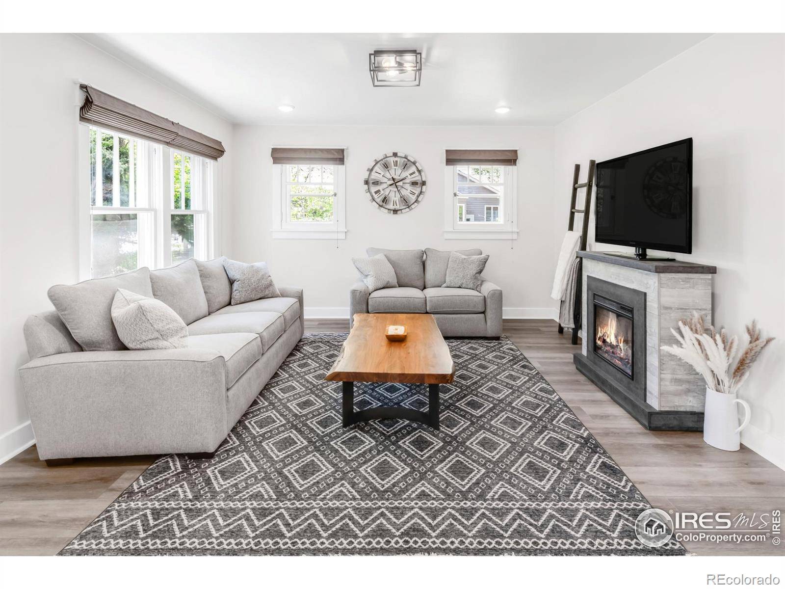 Longmont, CO 80501,1304 9th AVE