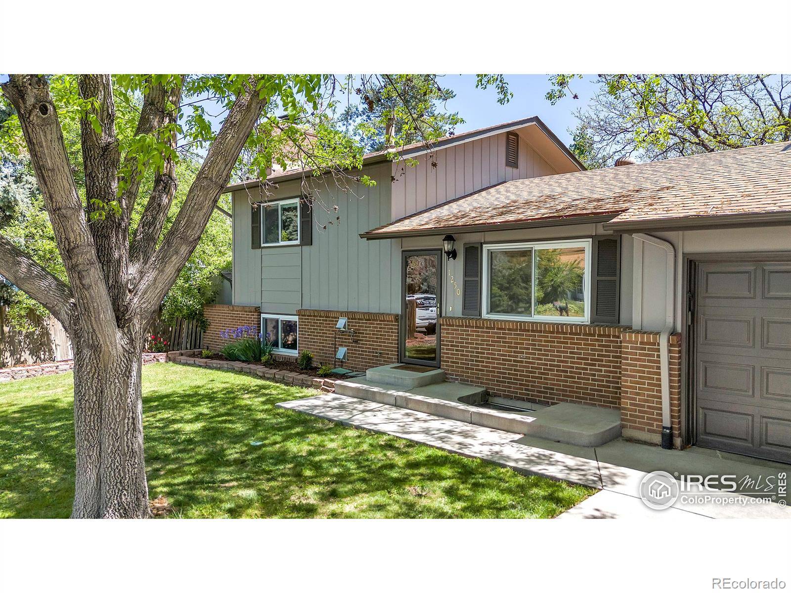 Lafayette, CO 80026,1250 Acropolis DR