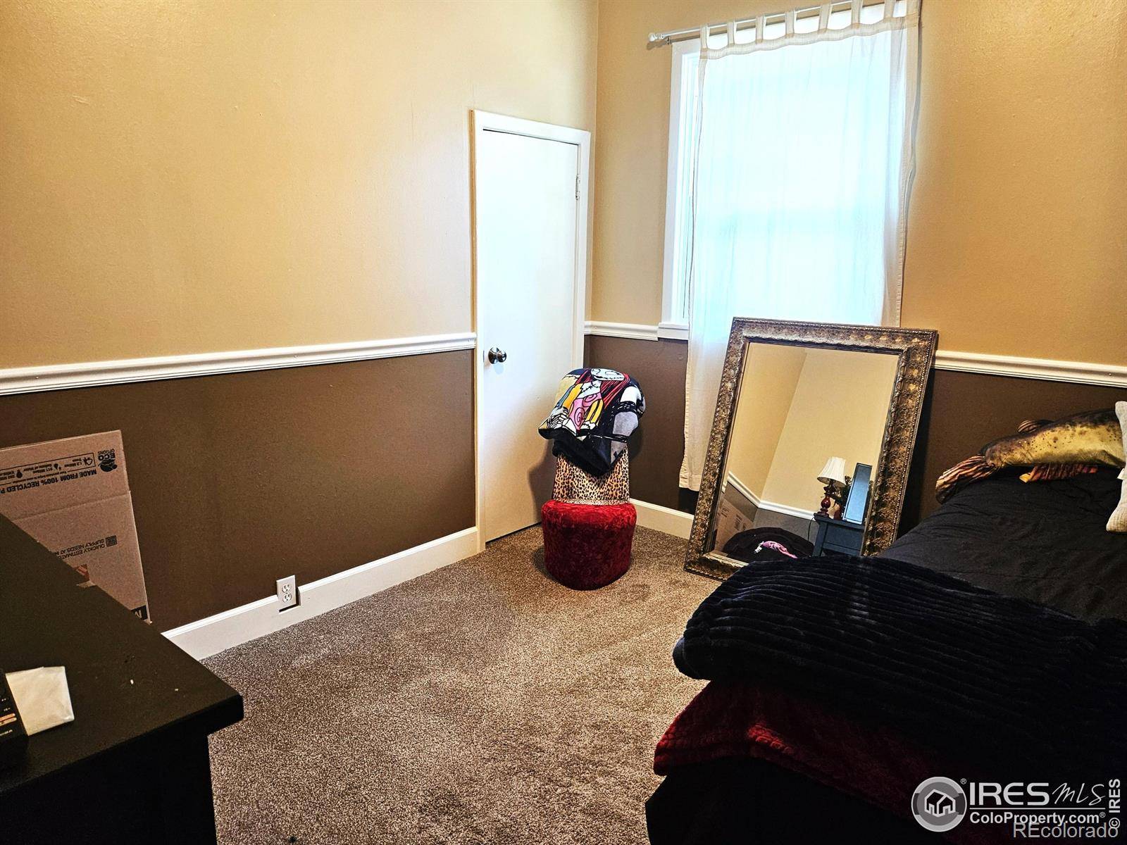 Loveland, CO 80537,909 Washington AVE