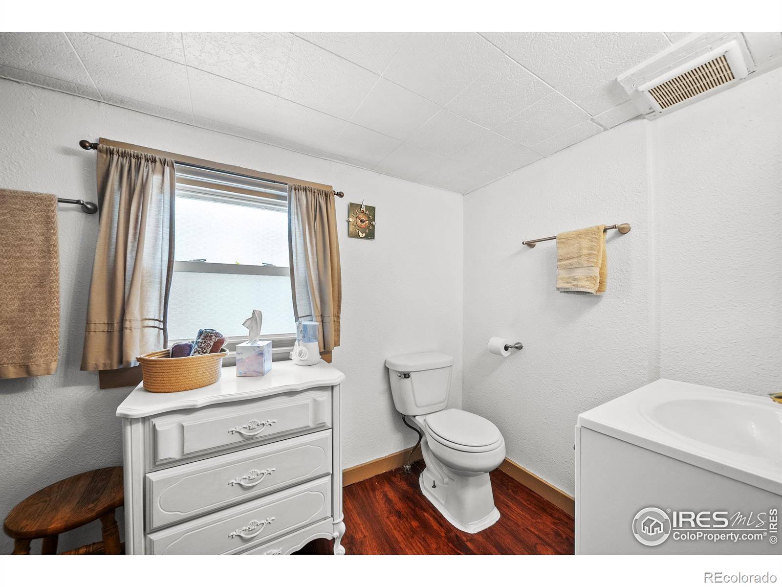 Sterling, CO 80751,513 N 2nd AVE