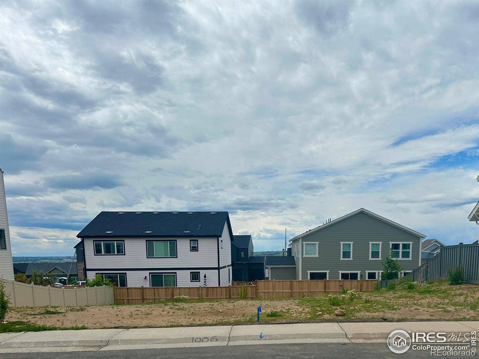 Louisville, CO 80027,1006 Honeysuckle LN