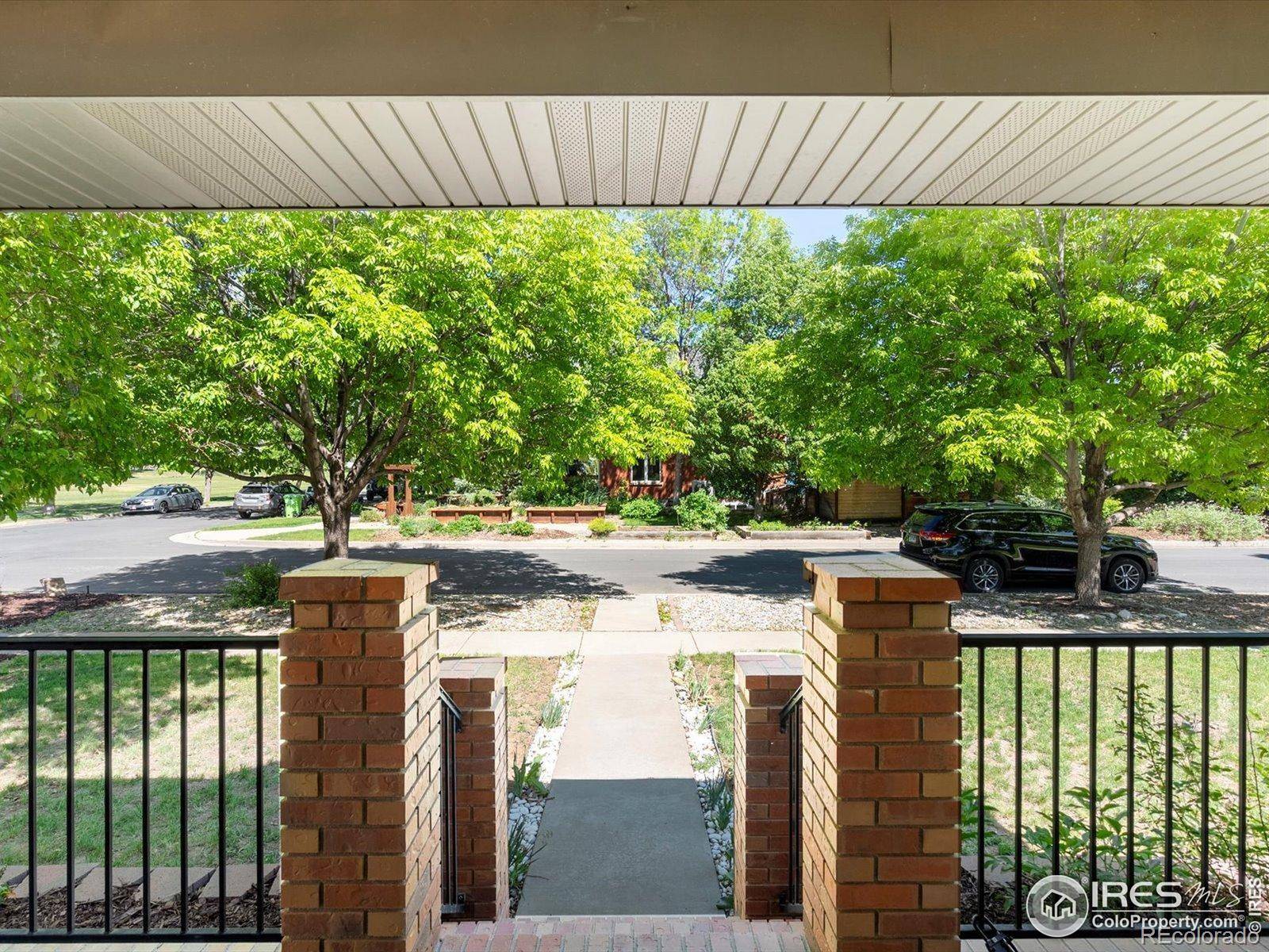 Berthoud, CO 80513,101 SE 2nd ST