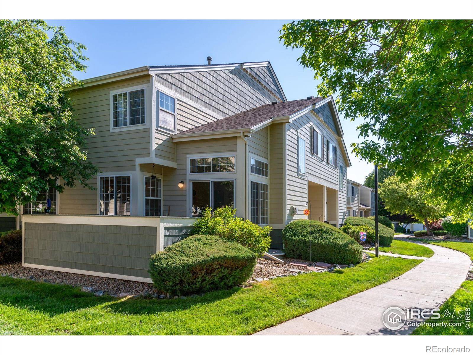 Longmont, CO 80504,930 Button Rock DR #28
