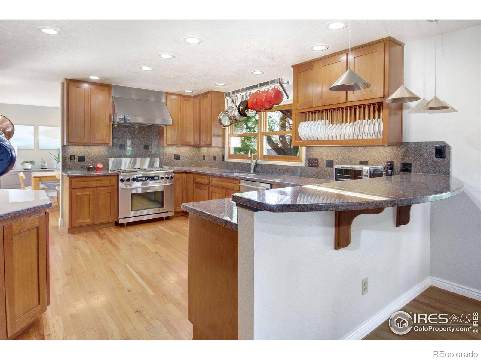 Louisville, CO 80027,902 Grove DR