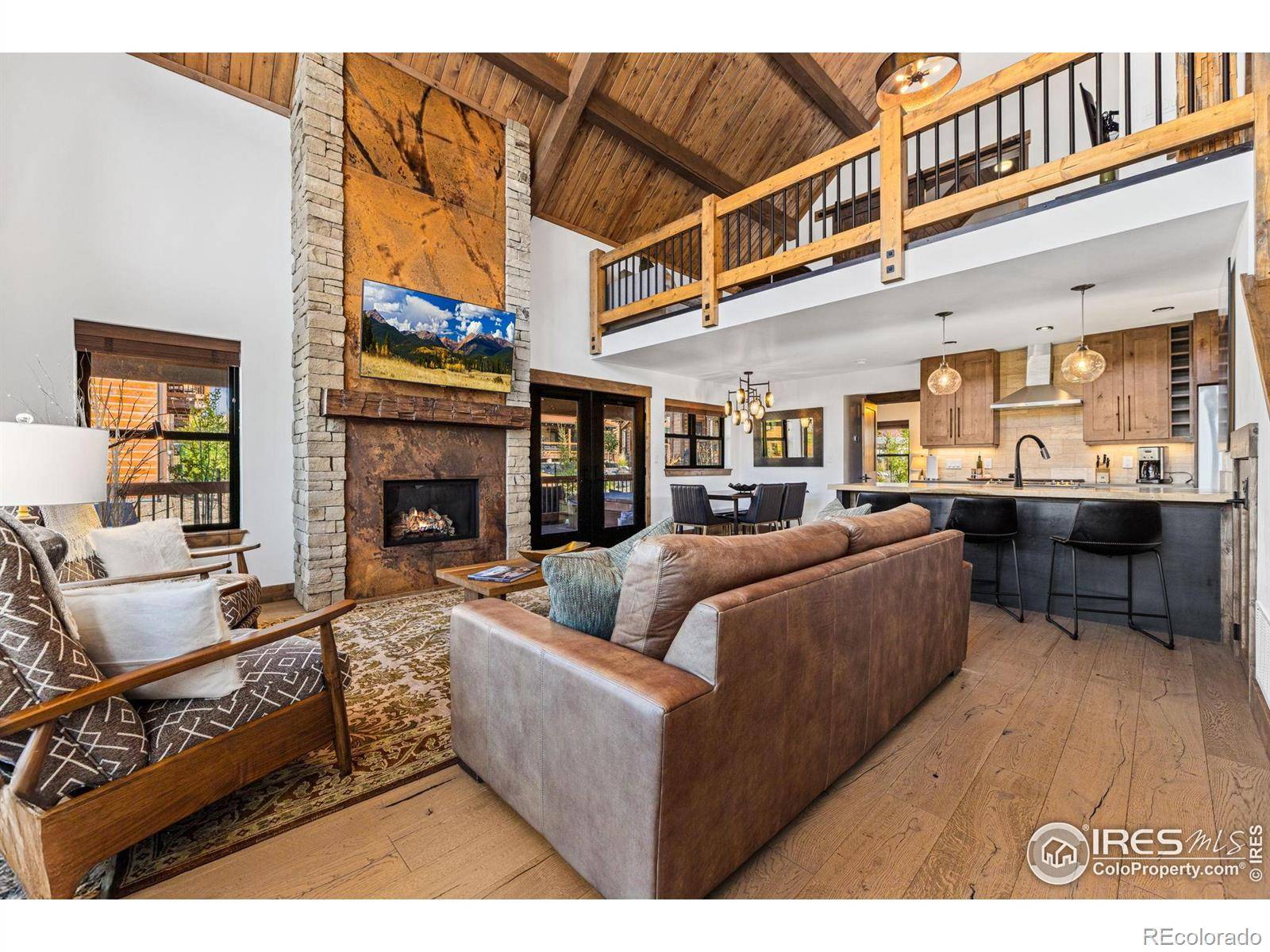 Estes Park, CO 80517,1722 Theater WAY