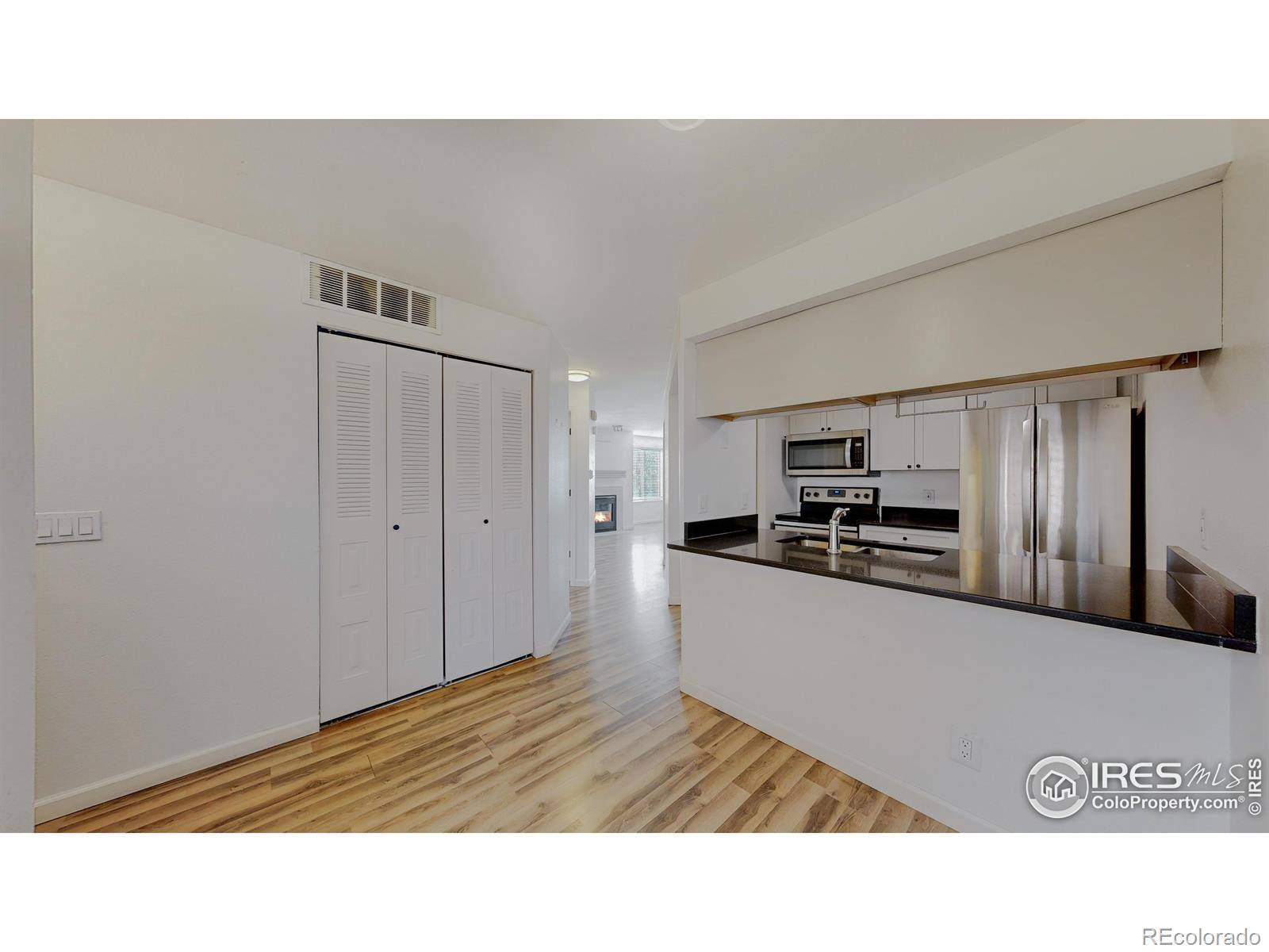 Boulder, CO 80301,6110 Habitat DR #2