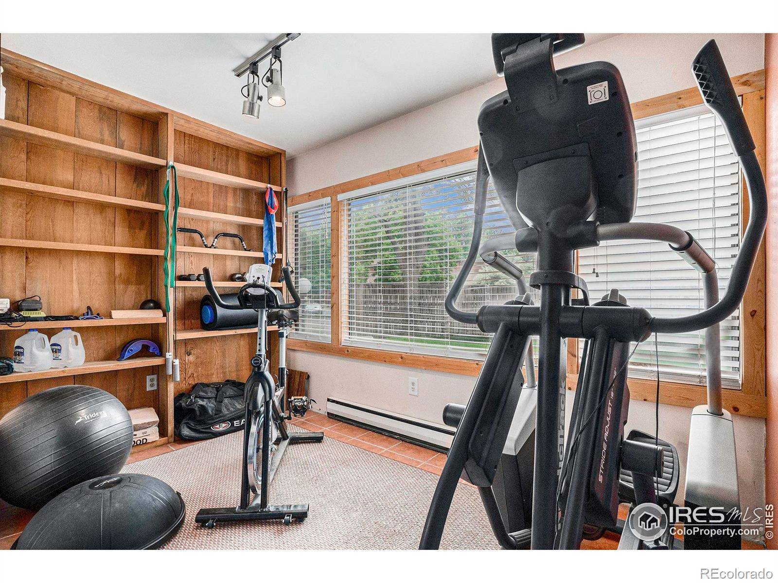 Denver, CO 80231,2525 S Dayton WAY #2301