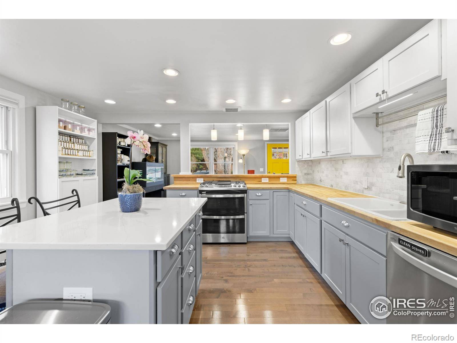 Arvada, CO 80003,6260 W 61st AVE