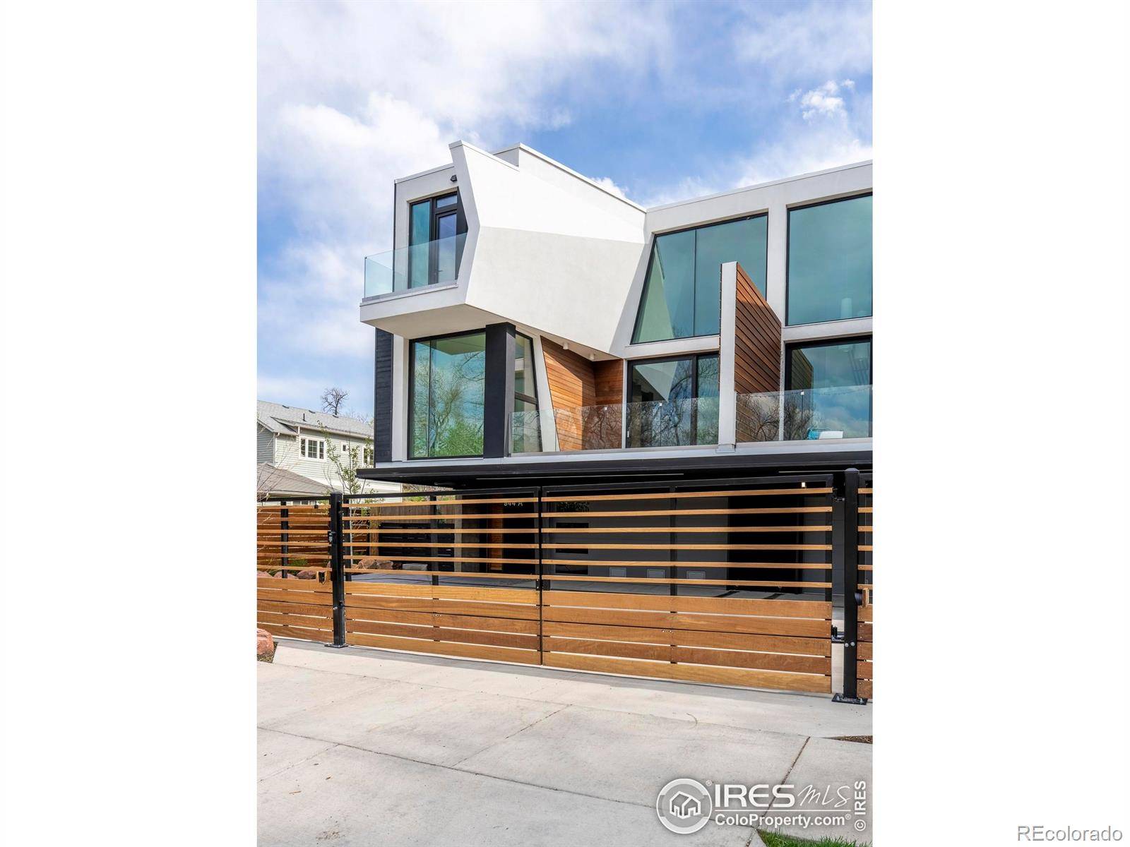 Boulder, CO 80302,944 Arapahoe AVE #A