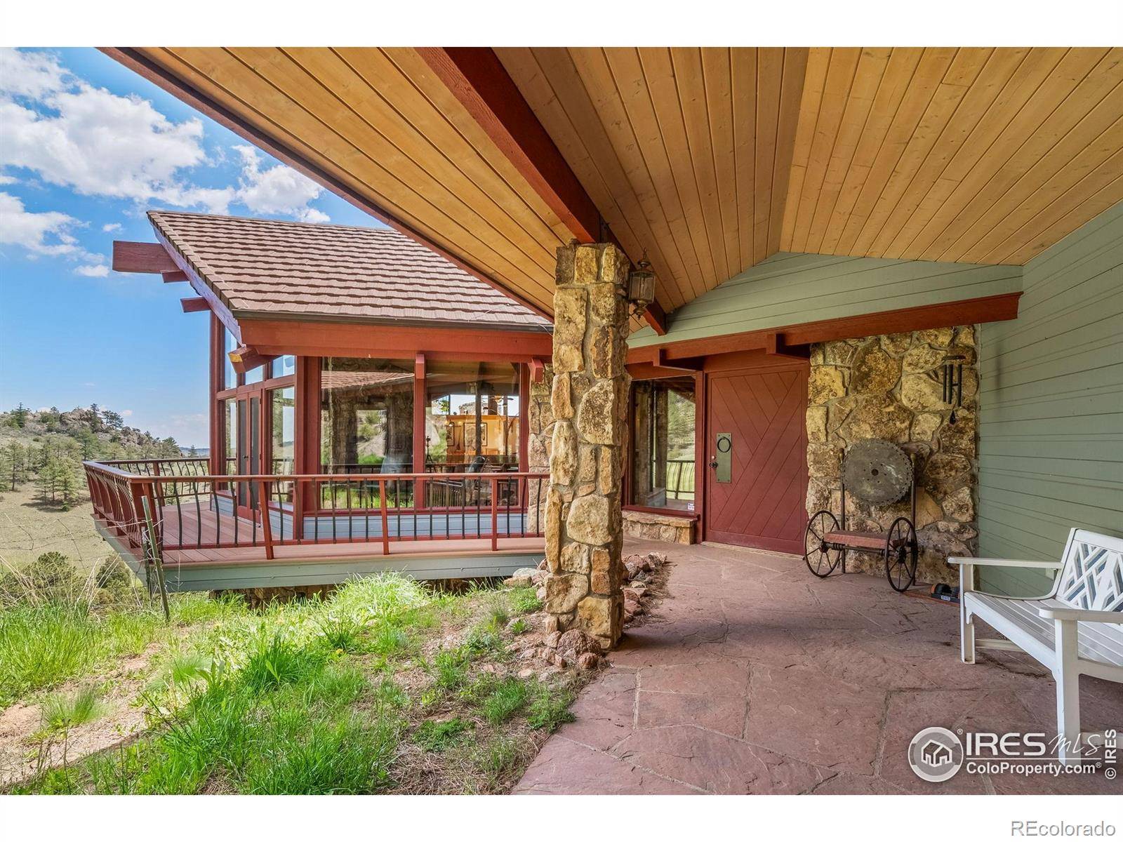 Lyons, CO 80540,1692 Kiowa RD