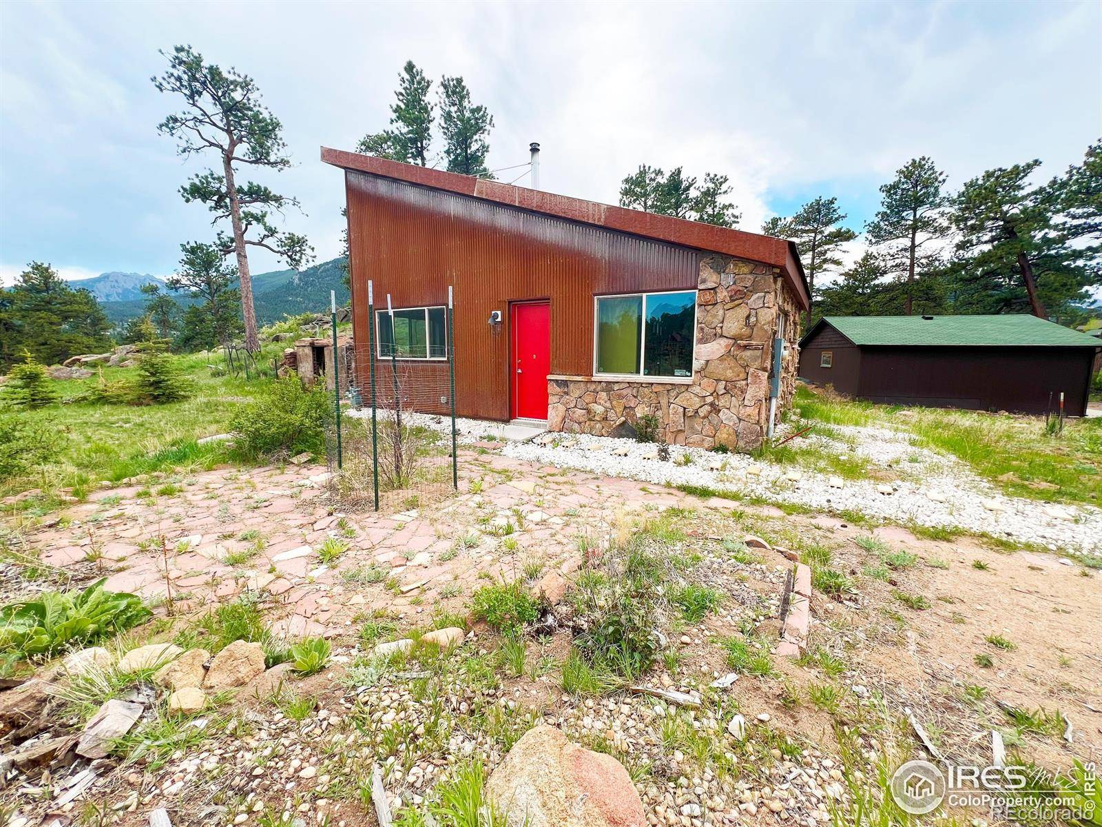 Estes Park, CO 80517,737 Windy Rose DR