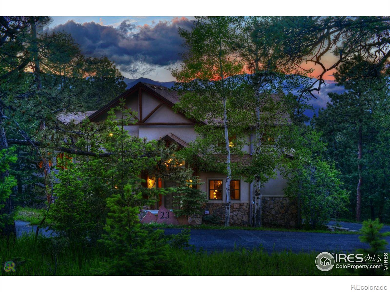 Golden, CO 80401,23 Hess AVE