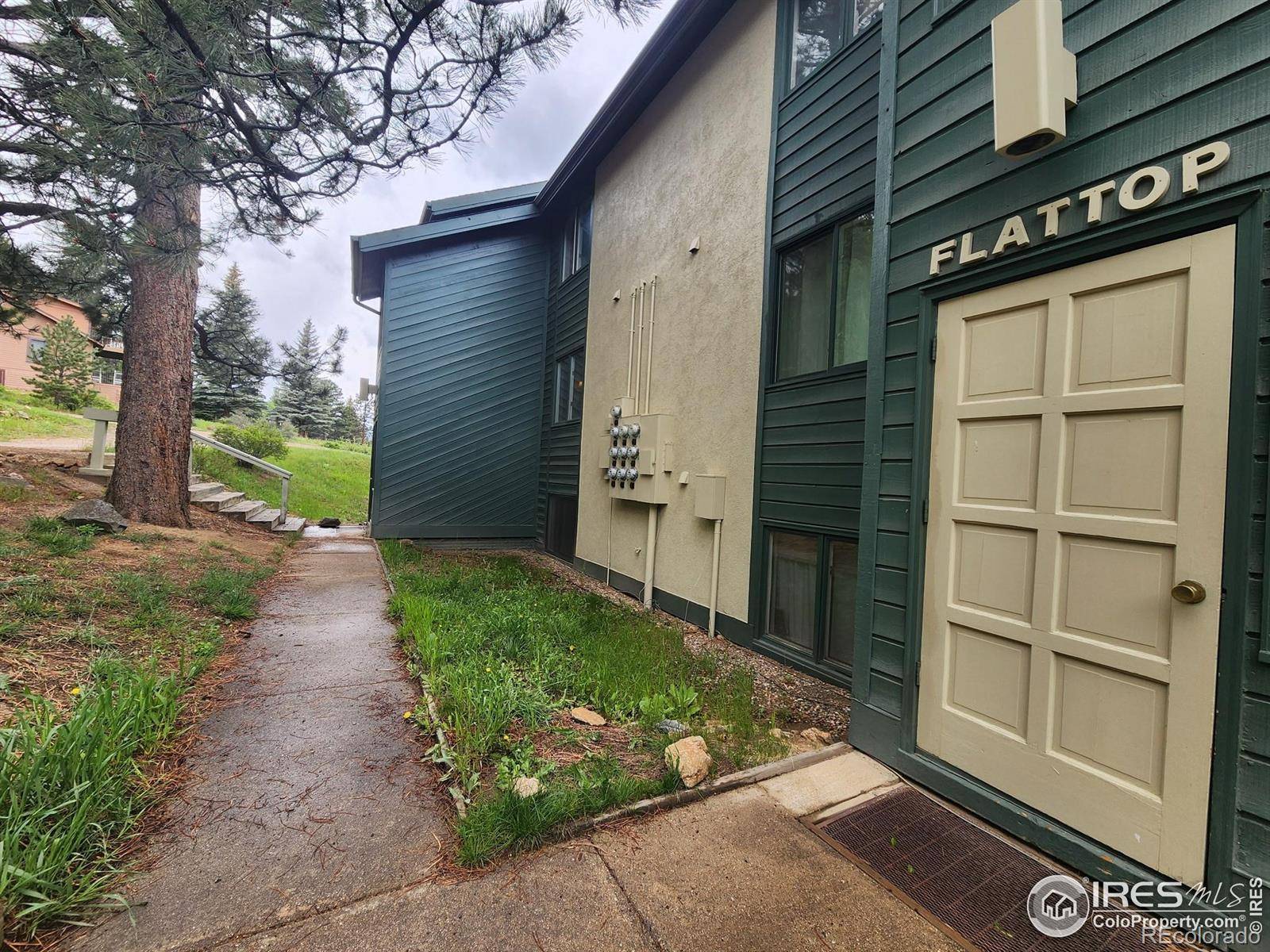 Estes Park, CO 80517,200 Riverside DR #1